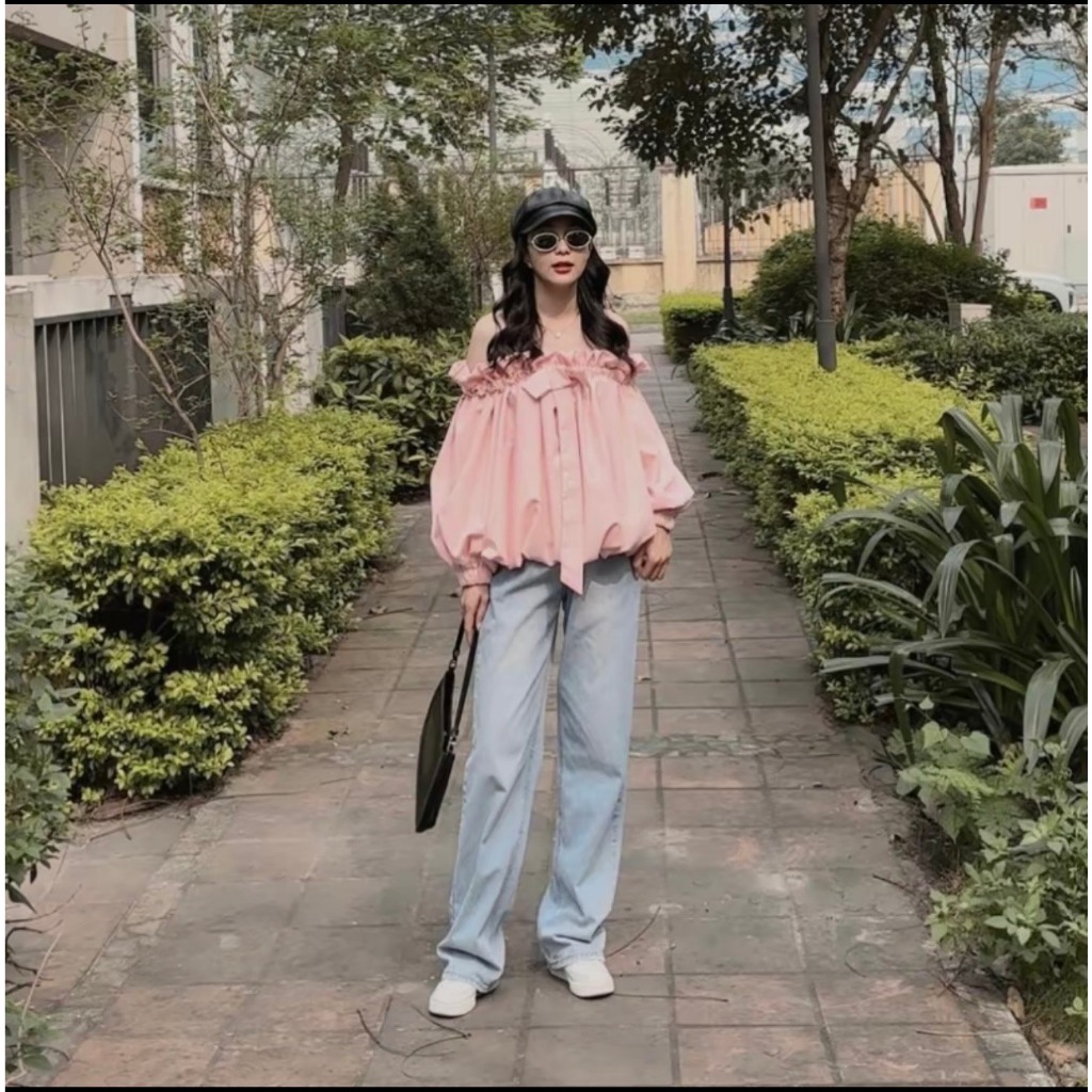 Áo sơ mi trễ vai tay bồng đính nơ ngực 2 lớp dáng bí bèo tai tiểu thư A257 SUTANO | BigBuy360 - bigbuy360.vn