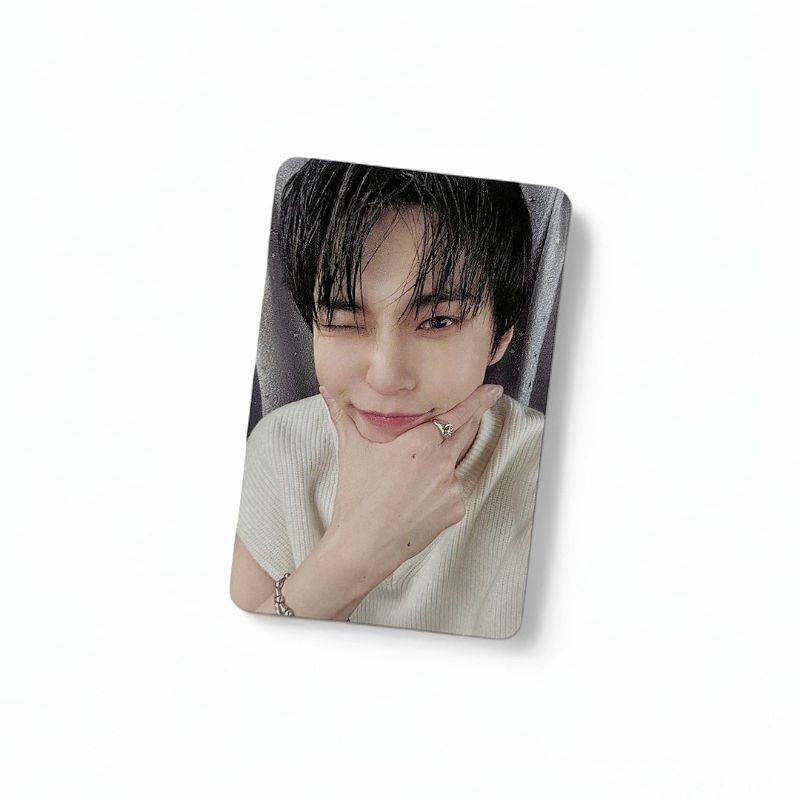 Card bo góc Doyoung (NCT) - Album Youth (Early Spring Ver.)