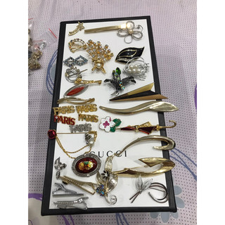 cài áo si hiệu nhật 1317
