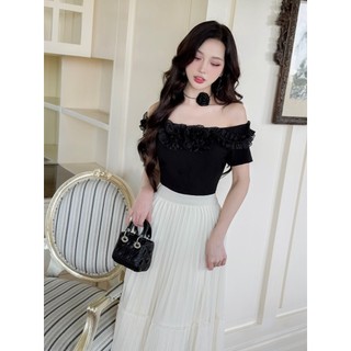 Áo Trễ Vai Đen Uốn Bèo Kèm Dây Hoa Áo Thun Kiểu Thời Trang Thiết Kế Nữ CurvyQ
