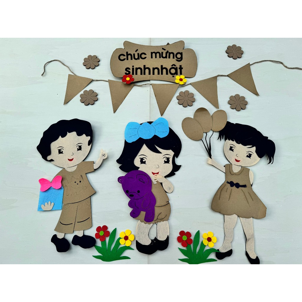 Góc sinh nhật chất steam pha nỉ dùng trang trí cho bé mầm non đến lớp học