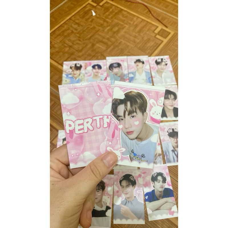 card Perth 10c cùng mẫu