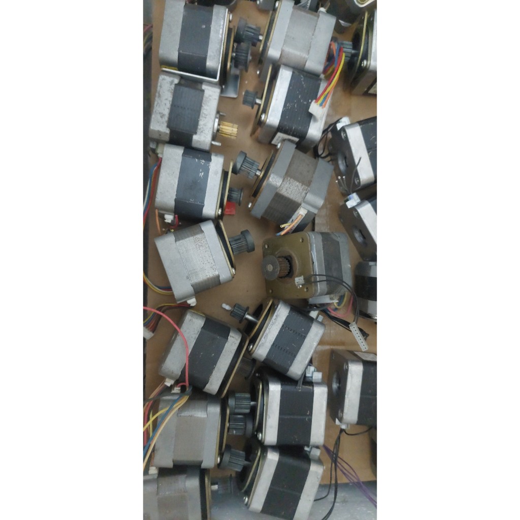 Motor bước/ Motor step các kích cỡ chế tạo máy in 3D, máy khắc CNC, máy ảnh, robot... (bóc máy)