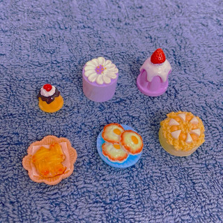 Charm bánh ngọt đồ ăn mini trang trí mô hình đồ ăn