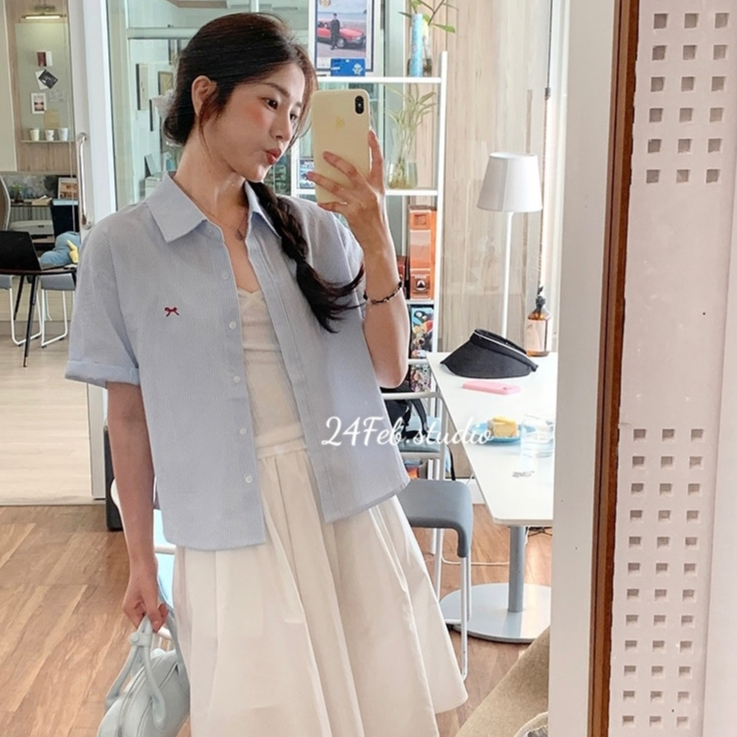 Áo sơ mi kẻ sọc thêu nơ dáng lỡ phong cách Minimalist Hàn Quốc 24Feb Studio AK87 | BigBuy360 - bigbuy360.vn