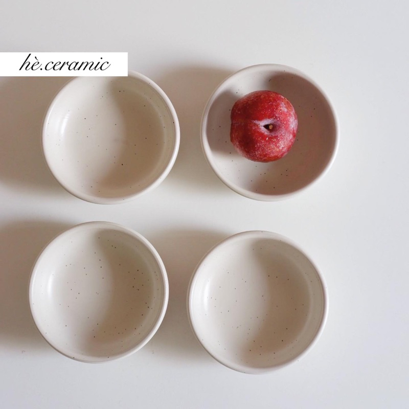 HÈ.CERAMIC / CHÉN CHẤM MEN TIÊU DOTY MEN MỜ MÀU BE. Chén chấm đơn giản mộc mạc.