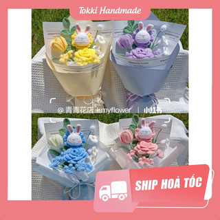 Bó hoa mix hoa lưu ly, hoa hồng, tulip cánh móc bằng len handmade làm quà tặng