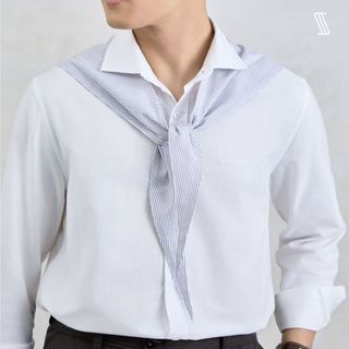 Khăn choàng phối sơ mi SSSTUTTER hoạ tiết sọc phong cách ý