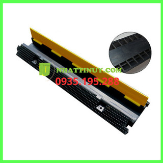 [Ảnh thật] Gờ giảm tốc 1 rãnh 100*25*6.3cm , giá rẻ chất lượng được đổi trả