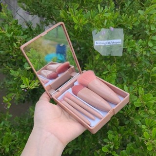 Bộ Cọ Trang Điểm Có Gương Maybelline New York