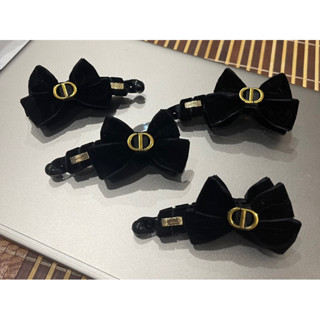 Kẹp dọc tạo phồng tóc nhung nơ CD hàn quốc