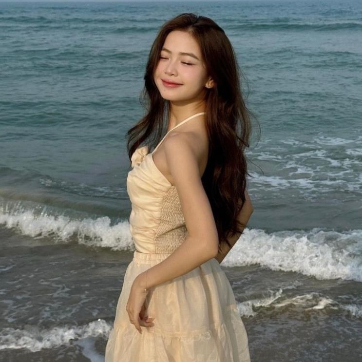 Sét váy maxi áo cúp nguc dây yếm gắn hoa kèm chân váy xoè dáng dài 2 lớp xinh xẻo B404 PANOSI | BigBuy360 - bigbuy360.vn