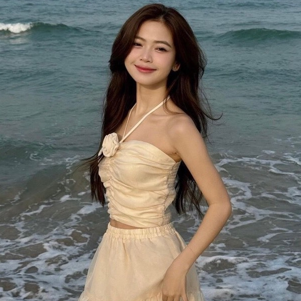 Sét váy maxi áo cúp nguc dây yếm gắn hoa kèm chân váy xoè dáng dài 2 lớp xinh xẻo B404 PANOSI | BigBuy360 - bigbuy360.vn