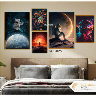Bộ 5 Tranh Treo Tường Canvas Tráng Gương Phi Hành Gia Vũ Trụ Trang Trí Phòng Khách Ngủ Bida Game Decor MELYHOME