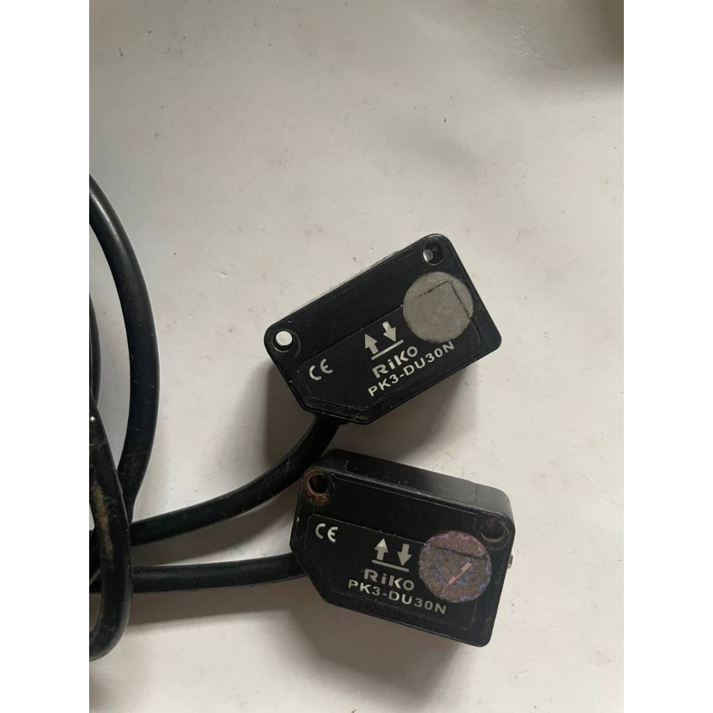 Cảm biến Riko PK3-DU30N