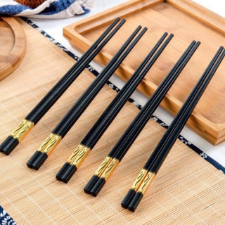 Đũa nhựa - đũa khảm vàng hoàng gia 10 đôi