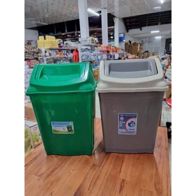 thùng rác 45l nắp lật