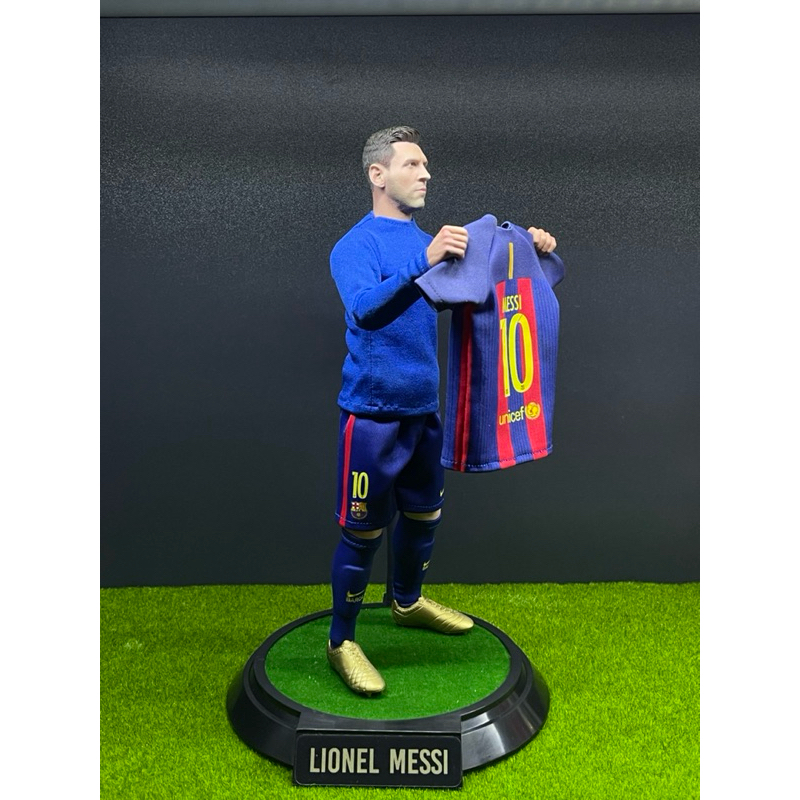 Mô hình cầu thủ Messi barcelona 1/6