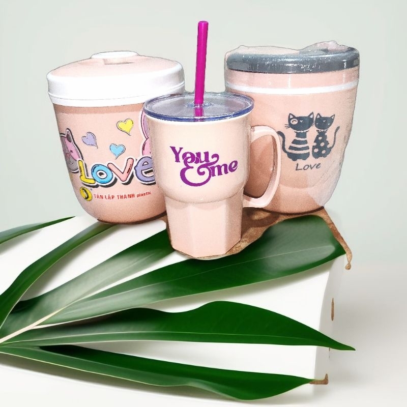 Combo 3 món gồm hộp cơm, bình đá 1 lít và ly nhựa 500ml