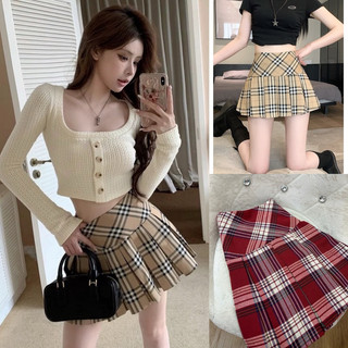 Chân váy xếp ly kẻ caro, khoá sườn, có quần bảo hộ, kiểu dáng trẻ trung năng động