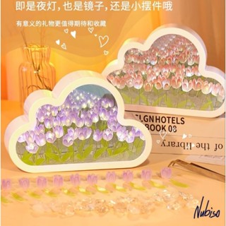 Đèn mây 2 chiều hoa tulip, đèn tráng gương hoa tulip set 10 bông hoa, 10 lá kèm đá pha lê nhỏ