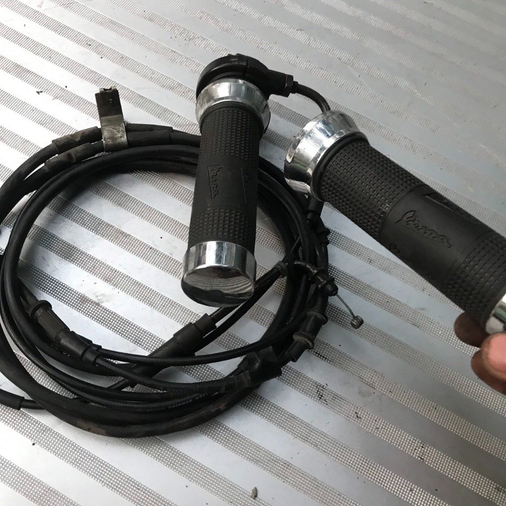 Cụm tay ga, kèm họng ga, dây ga đôi, hàng zin tháo xe piaggio vespa LX 125