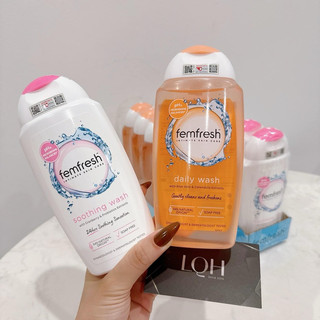 Dung dịch vệ sinh hàng ngày Femfresh chai 250ml