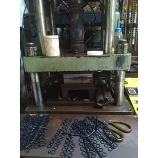 gáo đèn xe 67 đen sắt gáo đèn 67 đen sắt