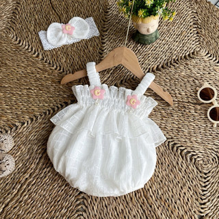  Body 2 dây ren trắng phối phụ kiện sao nhí siêu cute cho bé gái. Đồ đầy tháng, thôi nôi, chụp hình