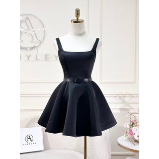 Váy xoè cổ vuông kềm belt 𝐀𝐒𝐇𝐘𝐋𝐄𝐘