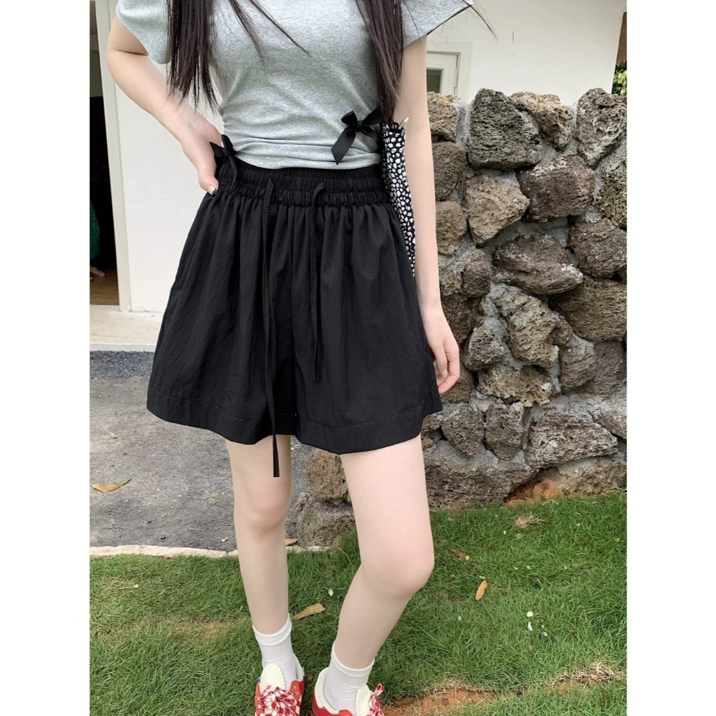 Quần Short Nữ Chất Đũi Gió Mềm Mát Cạp Chun Co Giãn Halog.Store | BigBuy360 - bigbuy360.vn