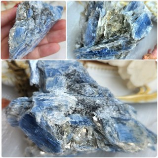 đá thô cụm xanh kyanite lấp lánh