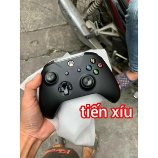 (tiến xíu) Tay xbox one s Mầu Đen chính hãng đã qua sử dụng đẹp 99% Renew Tay Cầm XboxOne S series