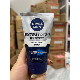 Sữa rửa mặt sáng da kiểm soát nhờn Nivea Men Extra White Oil Control Mud Foam 100g xanh