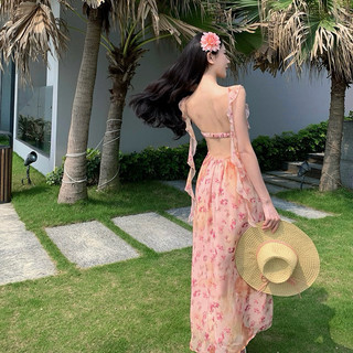 Váy hoa mùa hè thiết kế hở lưng thướt tha