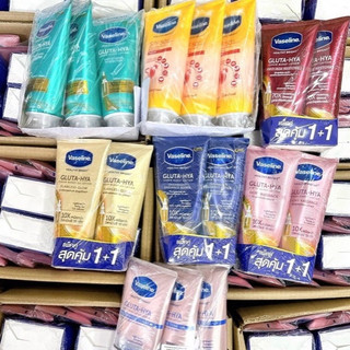Sữa Dưỡng Thể Trắng Da Vaseline Healthy Bright Gluta HYA Serum Burst Lotion 10X 300ml