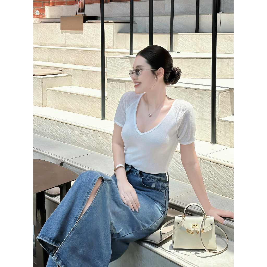 ÁO THUN GÒN CỔ TIM / HERA TOP - 24L199