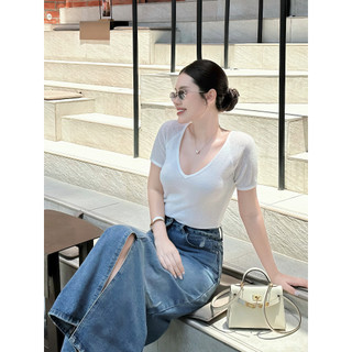 ÁO THUN GÒN CỔ TIM / HERA TOP - 24L199