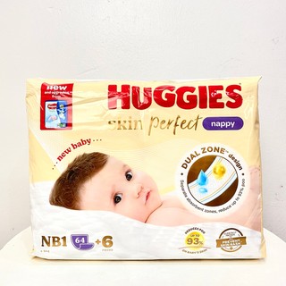 MIẾNG LÓT SƠ SINH NEW BORN 1 HUGGIES. TÃ DÁN HUGGIES NB70