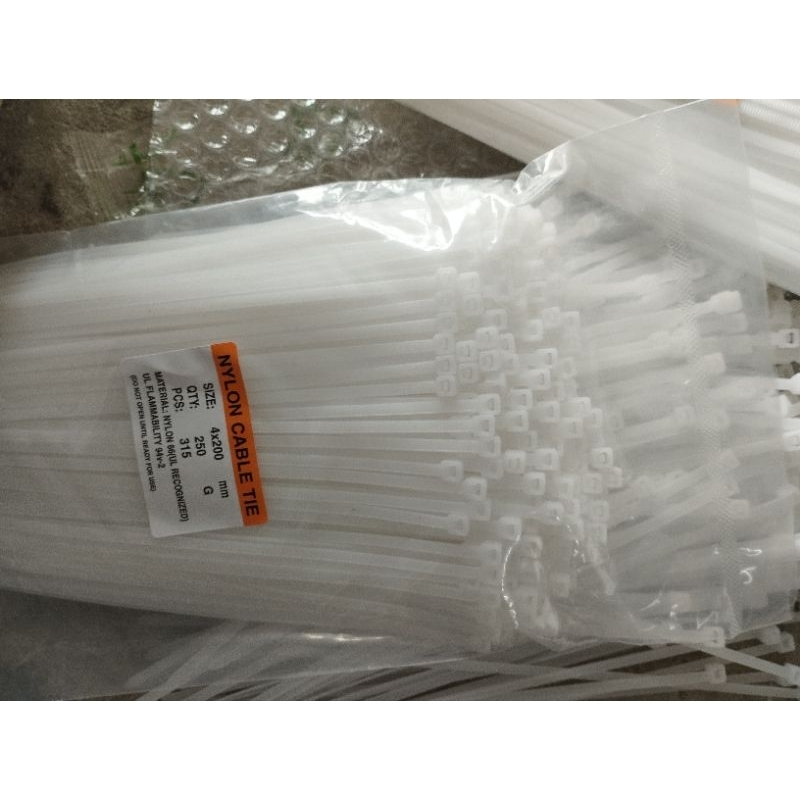 dây thít size 4x200mm.