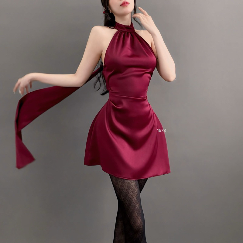 FANCIE - Đầm lụa cổ yếm bảng lụa layer dài sang chảnh, chất lụa cao cấp dày dặn
