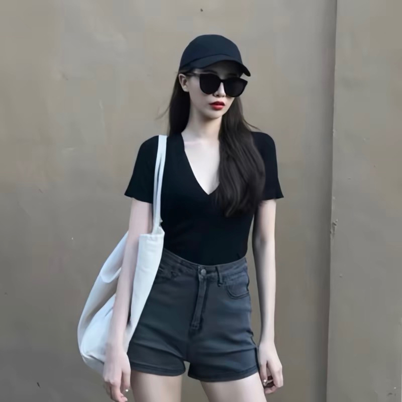 Áo thun nữ tay ngắn trơn dáng ôm cổ tim tay ngắn chẩt thun cotton co giãn MÃ525 | BigBuy360 - bigbuy360.vn