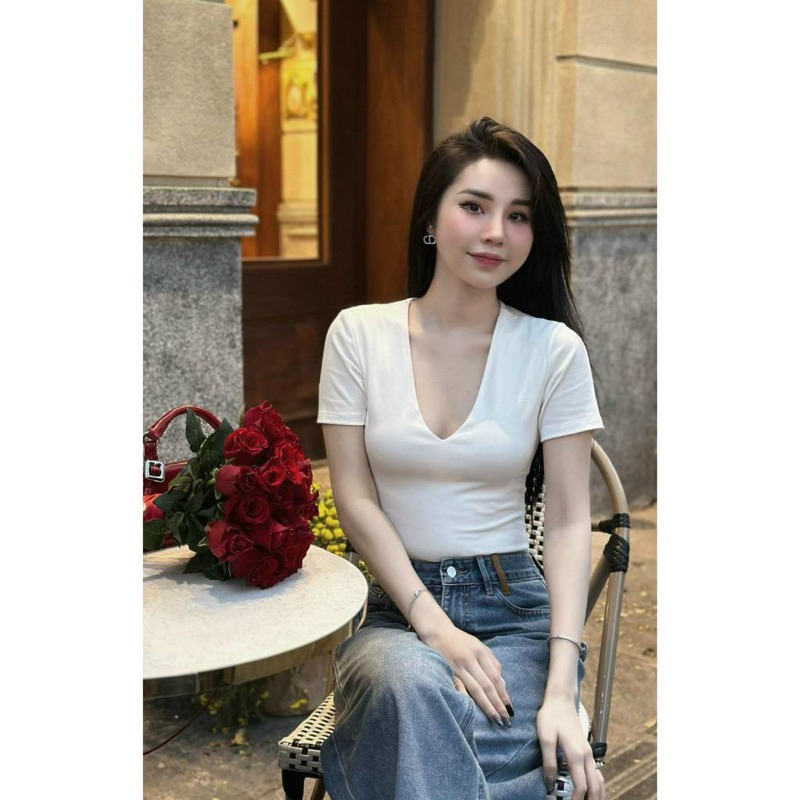 Áo thun nữ tay ngắn trơn dáng ôm cổ tim tay ngắn chẩt thun cotton co giãn MÃ525 | BigBuy360 - bigbuy360.vn