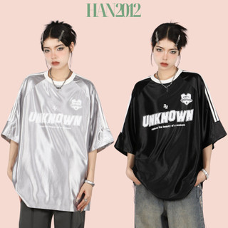 Áo Phông Nhũ Bóng UNKNOWN Form Rộng Tay Lỡ Phối Sọc Cổ Viền Chất Nhũ Bóng Phong Cách Retro Unisex Nam Nữ