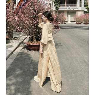 Áo dài cách tân, chất gấm mềm