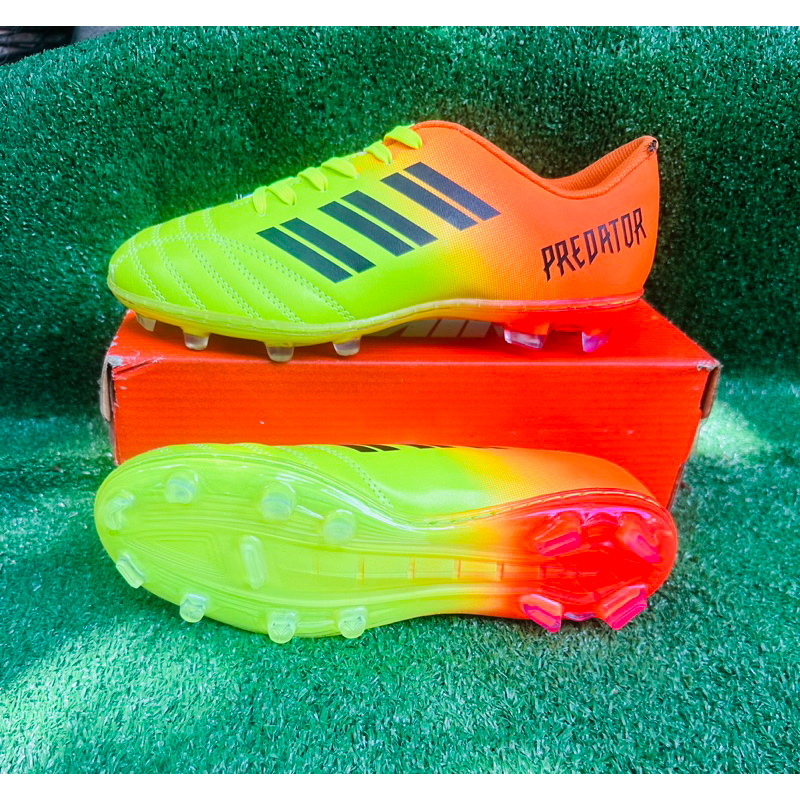 Giày đá bóng-giày đá banh sân cỏ tự nhiên Đinh lớn