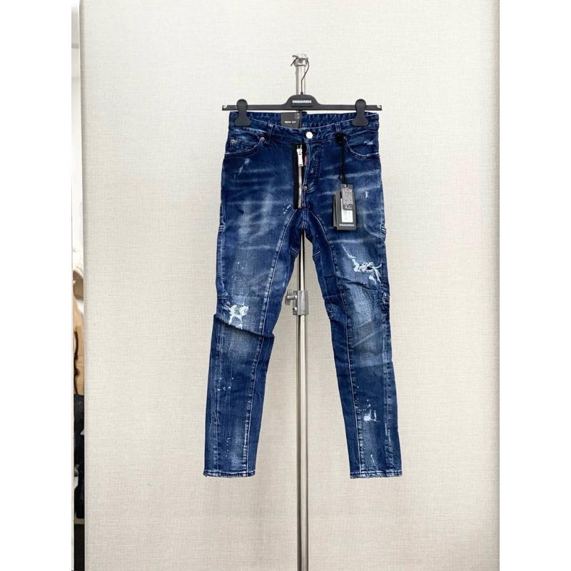 quần biker DSQ khoá lệch thời trang hot trend ss2023 - thời trang luxury cao cấp