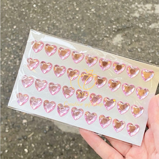 Sticker hình trái tim nổi 3d