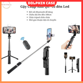Gậy chụp ảnh 3 chân Q07 kèm remote, có đèn led trợ sáng, chụp hình điều khiển từ xa xoay nhiều góc