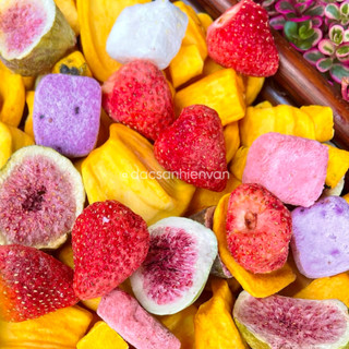  Combo trái cây sấy giòn 300g.Công nghệ sấy thăng hoa giữ nguyên chất dinh dưỡng và hương vị tự nhiên 